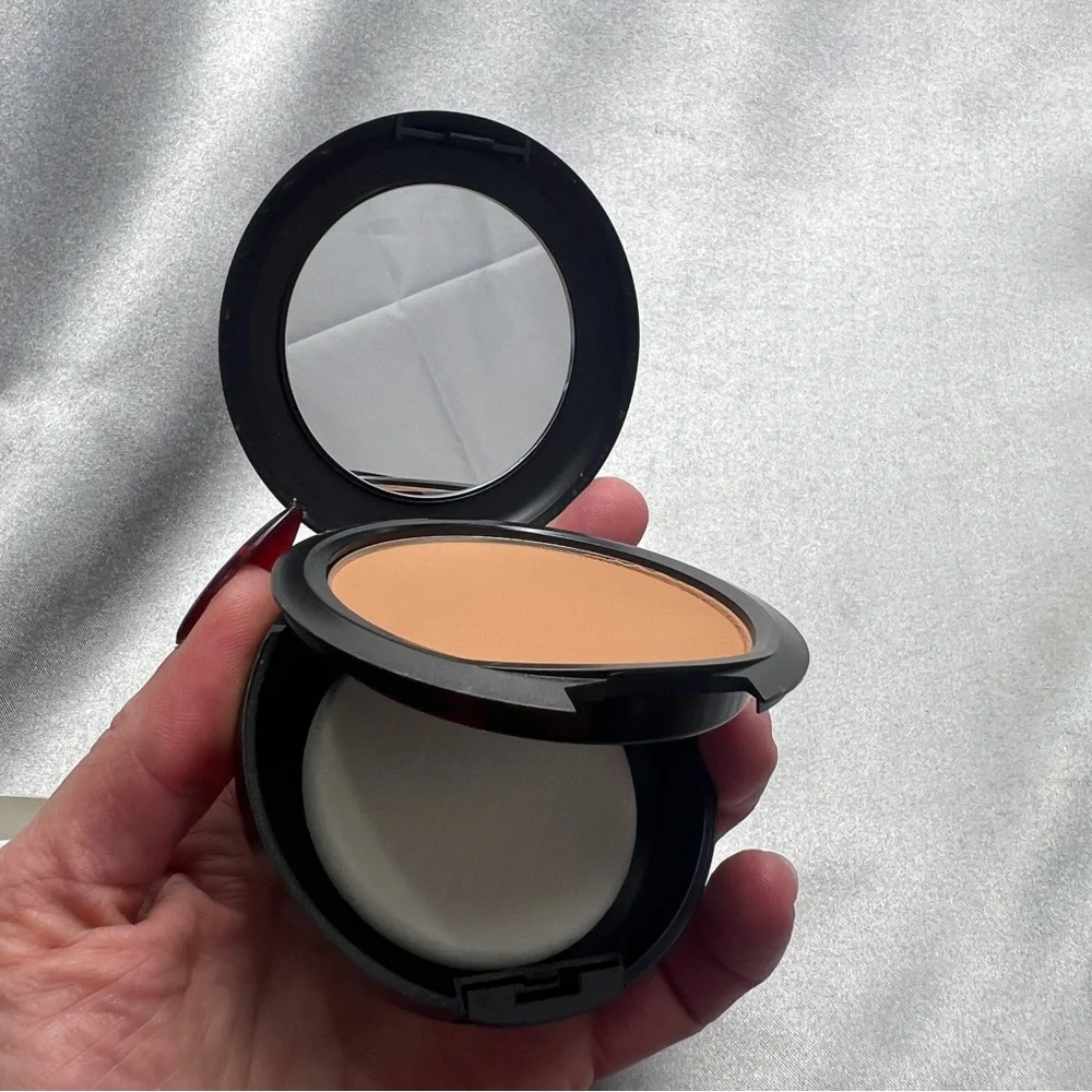 MAC‎ Studio Fix Powder Plus Foundation NW40 15g /0.52oz NEW  — ORIGINAL FORMULA